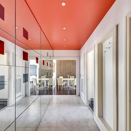 Apartamento Champs Elysees-montaigne Luxe & View Of Eiffel Tower